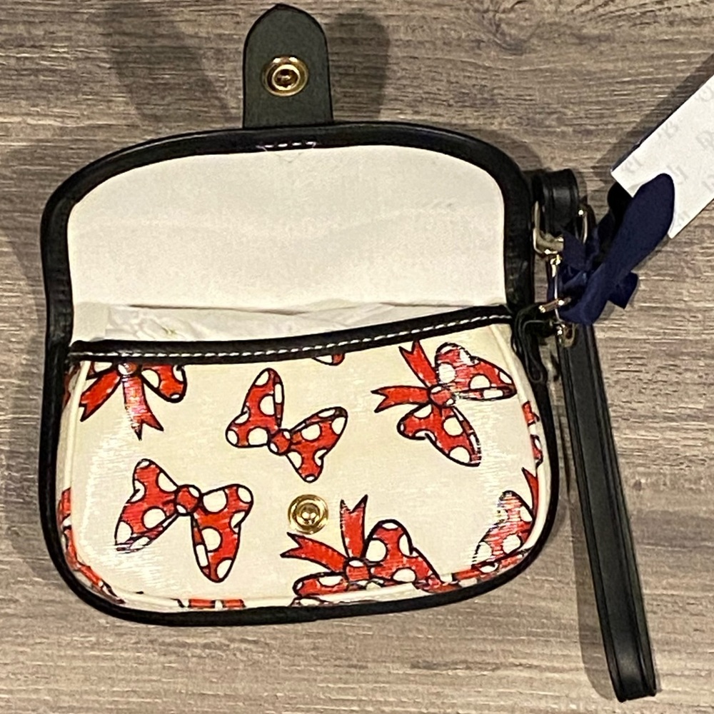 Minnie Mouse bow’s wristlet - Picture 5 of 6